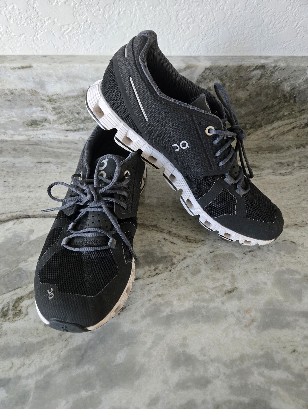 On Running OC Women's Lightweight Running Shoes - Black and Gray